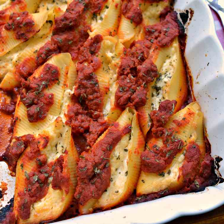 Ricotta Stuffed Shells