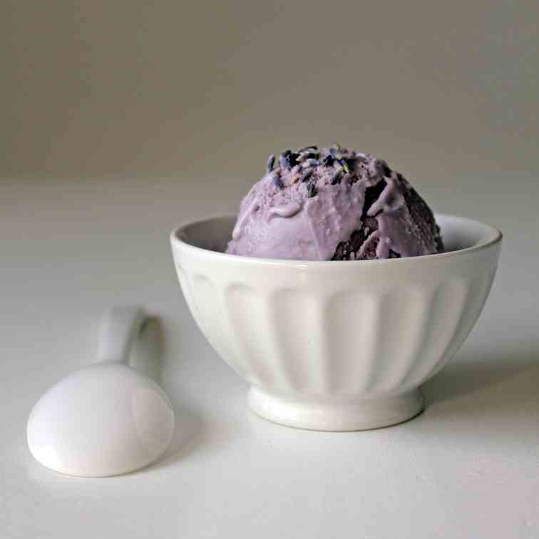 Lavender Honey Ice Cream