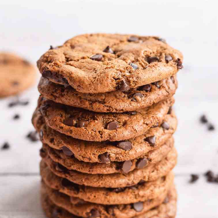 Paleo Almond Chocolate Chip Cookies