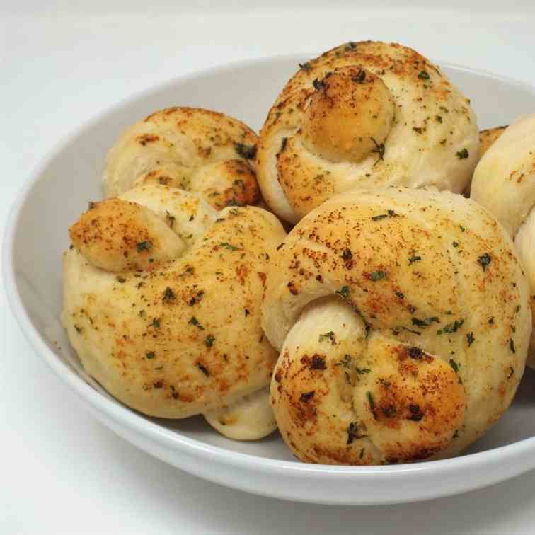 Homemade Garlic Knots