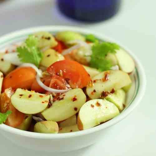 Apple & Tomato Salad