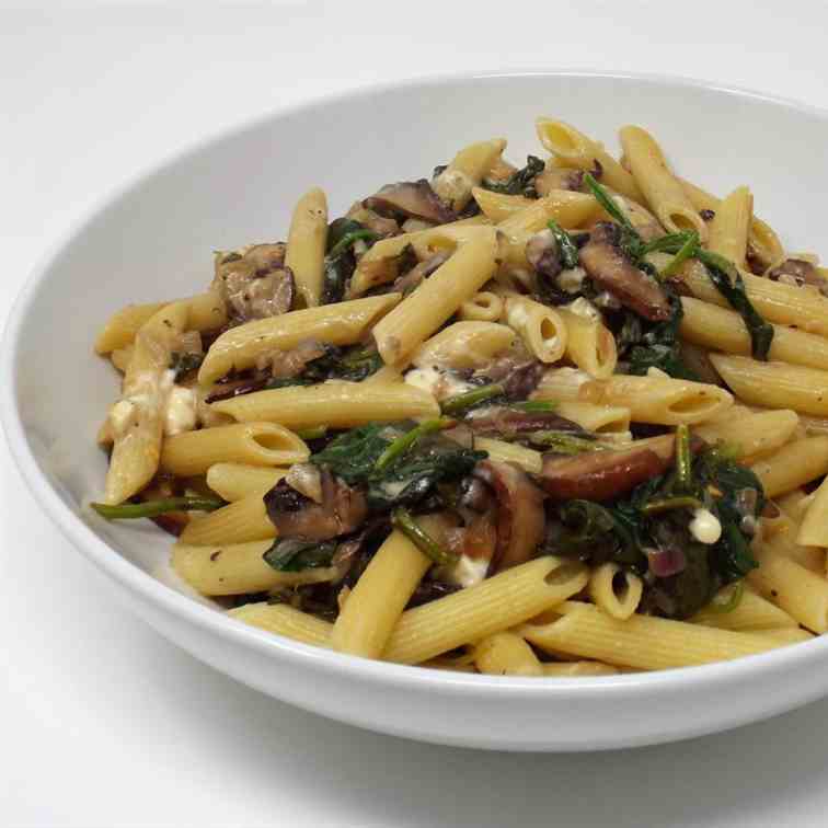 Portobello and Spinach Penne with Blue Che