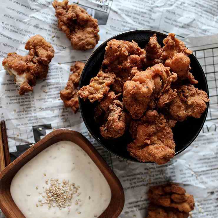 Crispy Popcorn Chicken w Honey Sesame Dip
