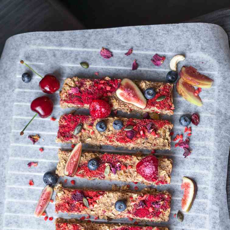Christmas vegan banana flapjack
