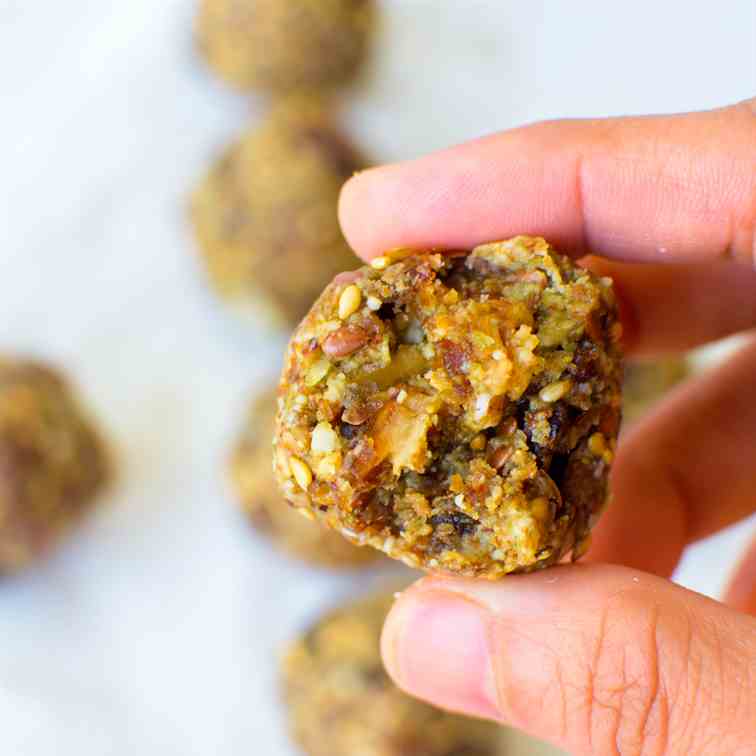 Healthy , Yummy Energy Balls