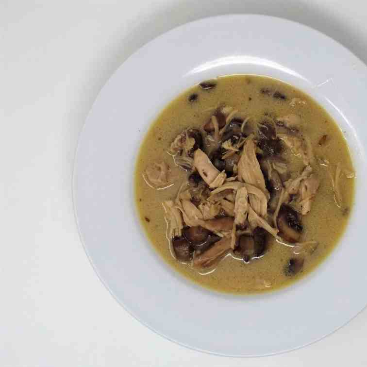 Creamy Chicken and Mushroom Soup