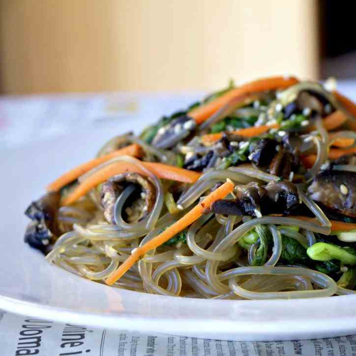 Vegan Korean Glass Noodle Stir fry Japchae