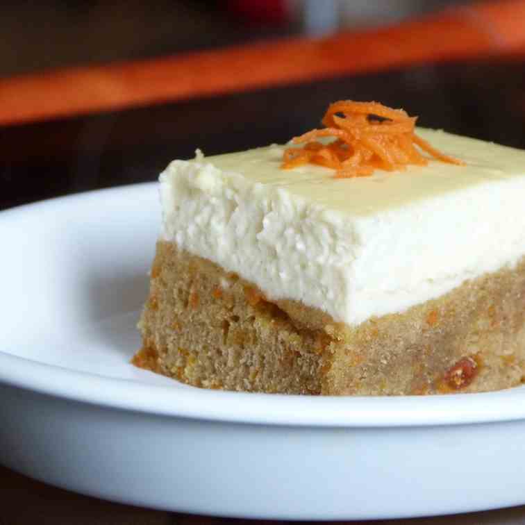 Goji berries carrot cake and cheesecake