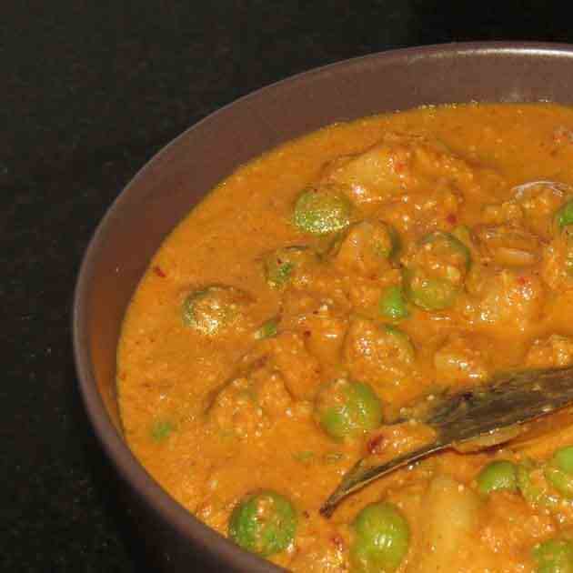 Potato Peas Kurma Recipe