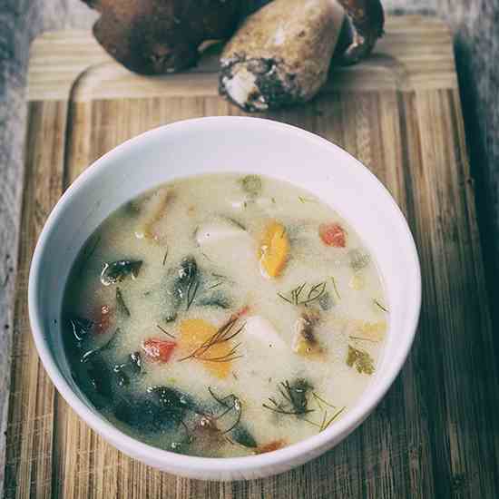 Mushrooms borscht