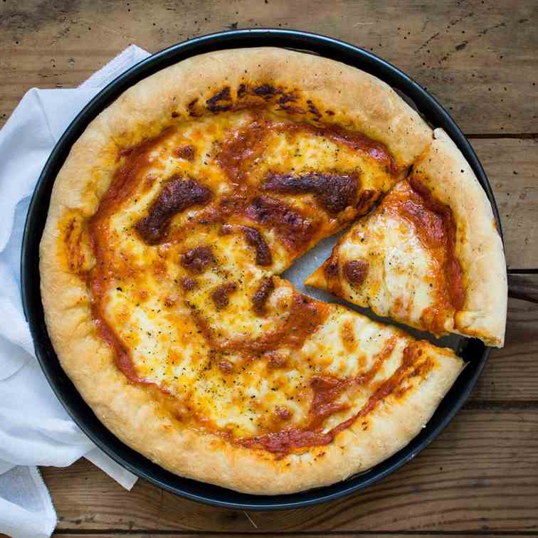 The best homemade pizza dough