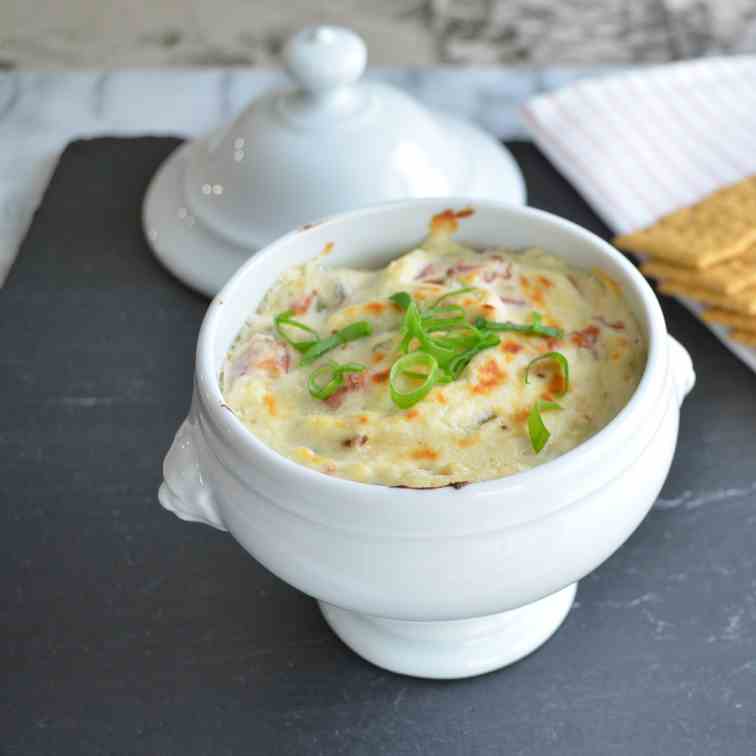 Warm Blue Cheese and Bacon Dip