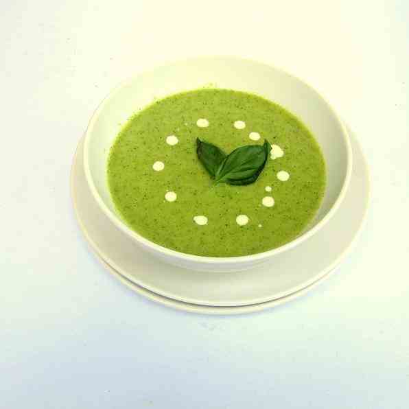 Simple Broccoli Soup