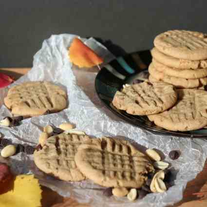 Chewy Pumpkin Peanut Butter Cookies