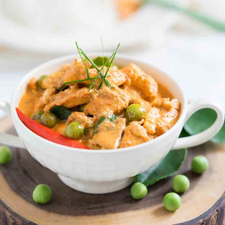 Easy Thai Chicken Panang Curry