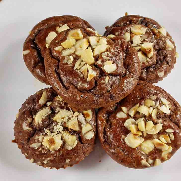 Flourless Paleo Banana Chocolate Muffins