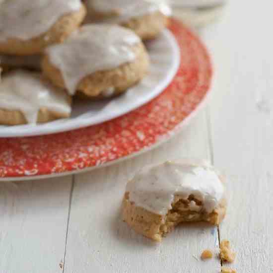 Pumpkin Eggnog Cookies