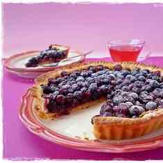 Blueberry pie with savoiardi