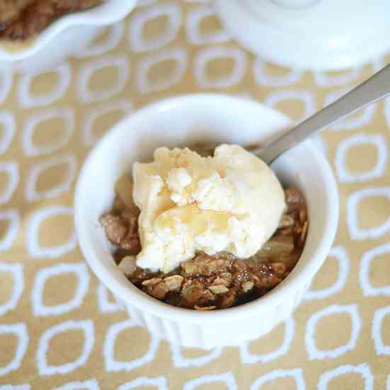 Simple Apple-Pear Crisp