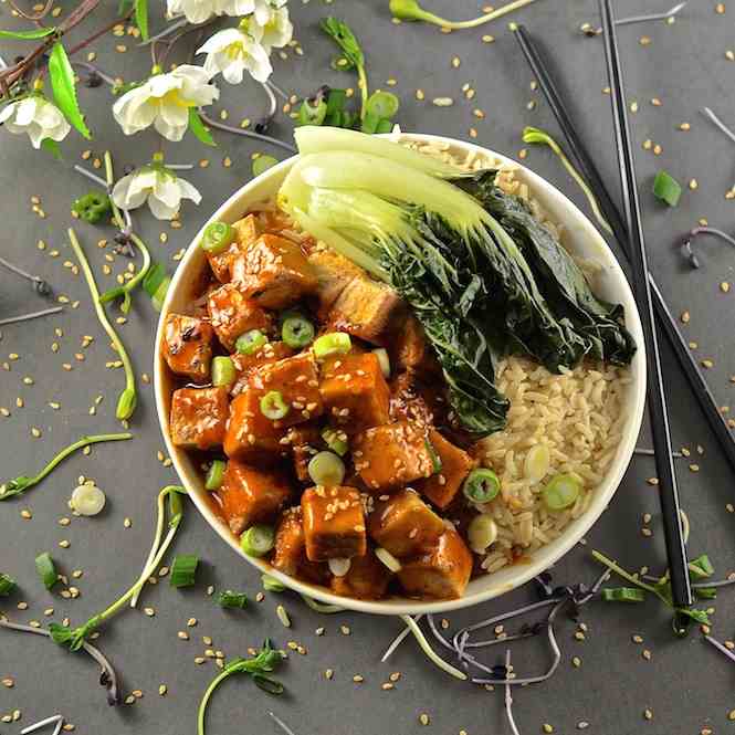 Sticky Chili Ginger Tofu