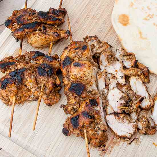 Aromatic Barbecue Chicken Gyros