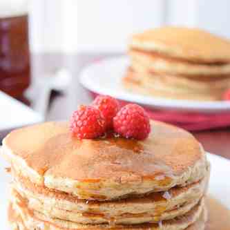 Simple Cinnamon Pancakes