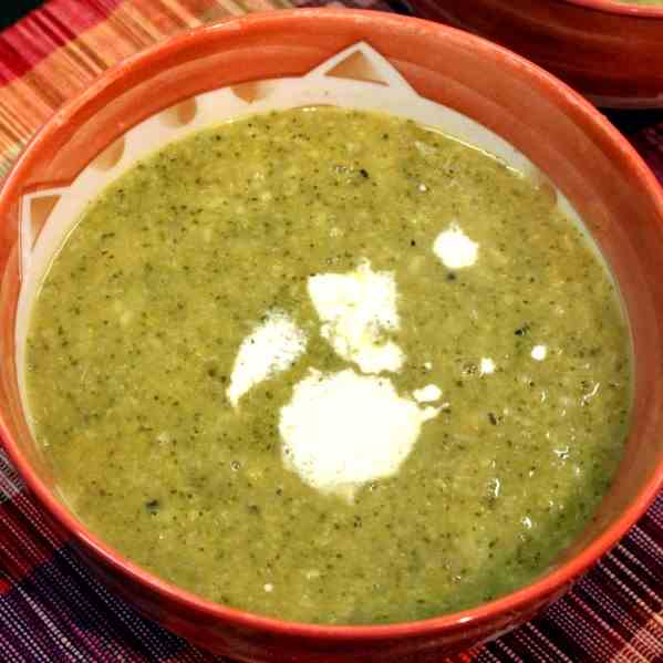 Broccoli-Capsicum Soup
