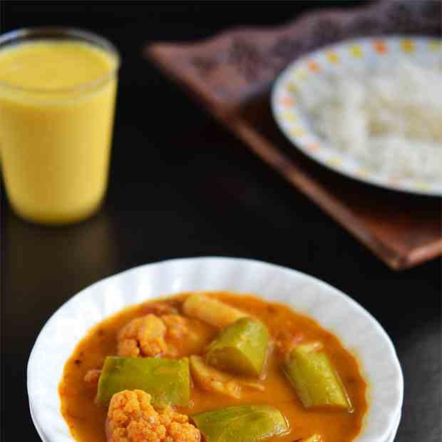 Cauliflower Eggplant Potato Curry