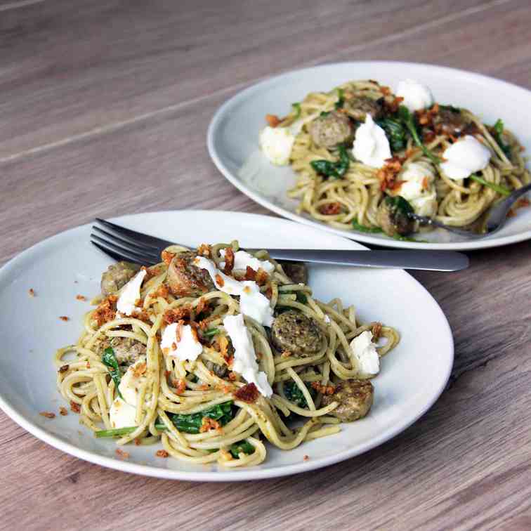 Sausage Pesto Mozzarella Spaghetti