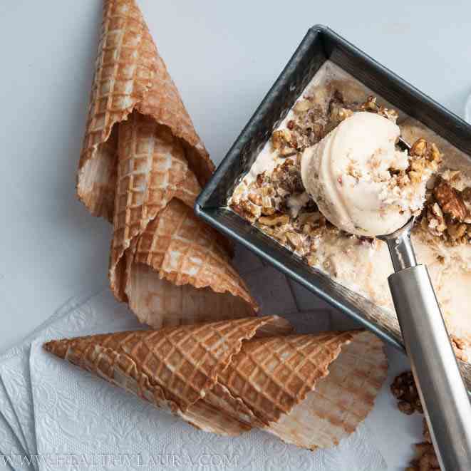 Vanilla Bean Gelato with Walnuts