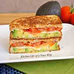 Avocado, Mozzarella and Tomato Grilled Che