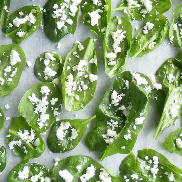 Spinach and feta chips