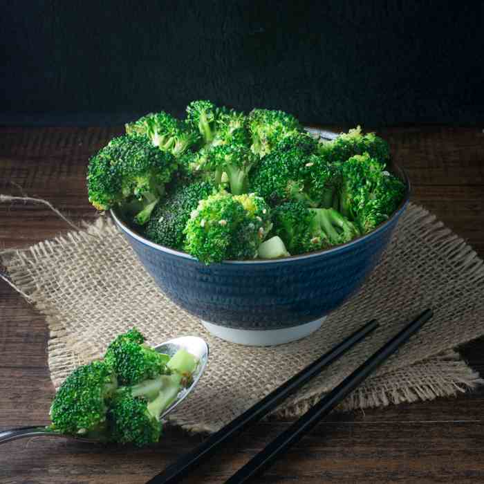 Stir Fry Sesame Broccoli