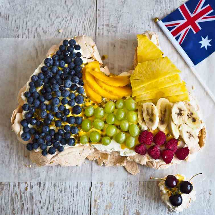 Australian Shaped Pavlova