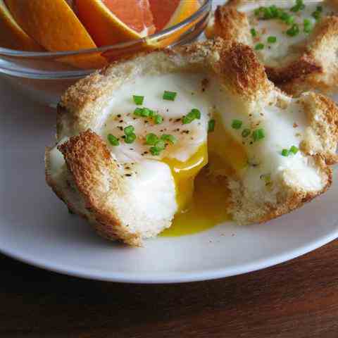 Baked Eggs in the Basket