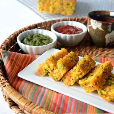 savory semolina cake