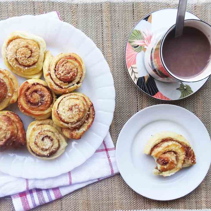 Swedish Cinnamon Rolls (Kanelbullar)