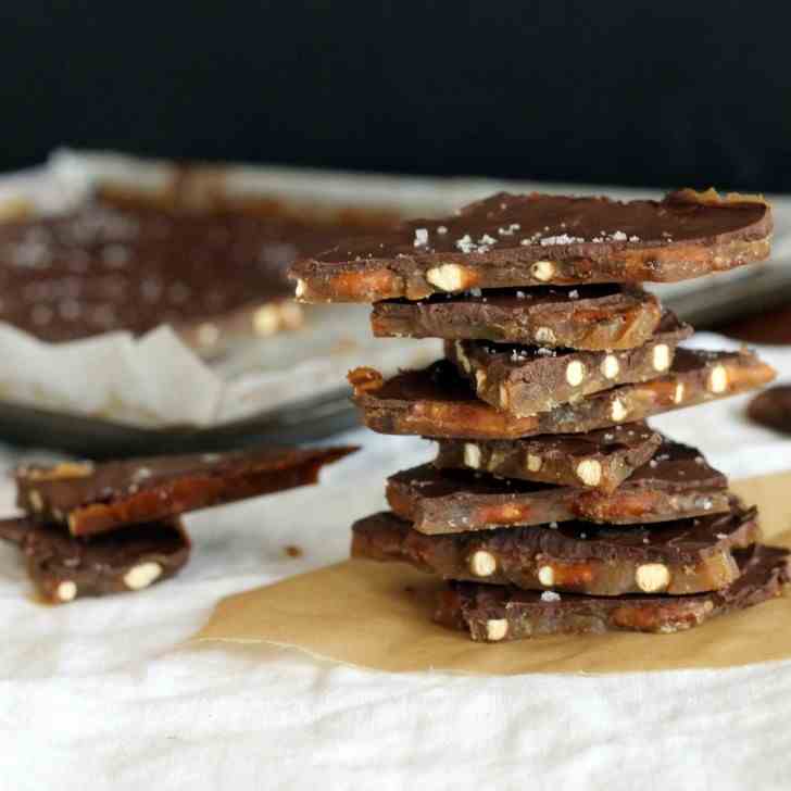 Dark Chocolate Pretzel Toffee