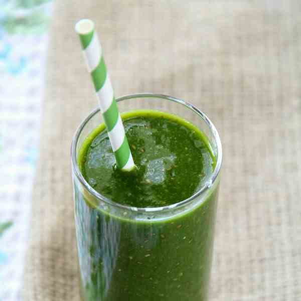 Tropical Green Smoothie