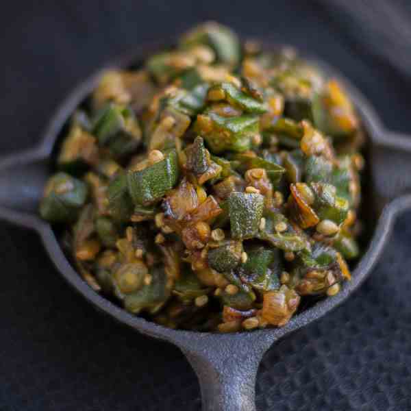 Vendakkai Poriyal – Okra Stir-fry