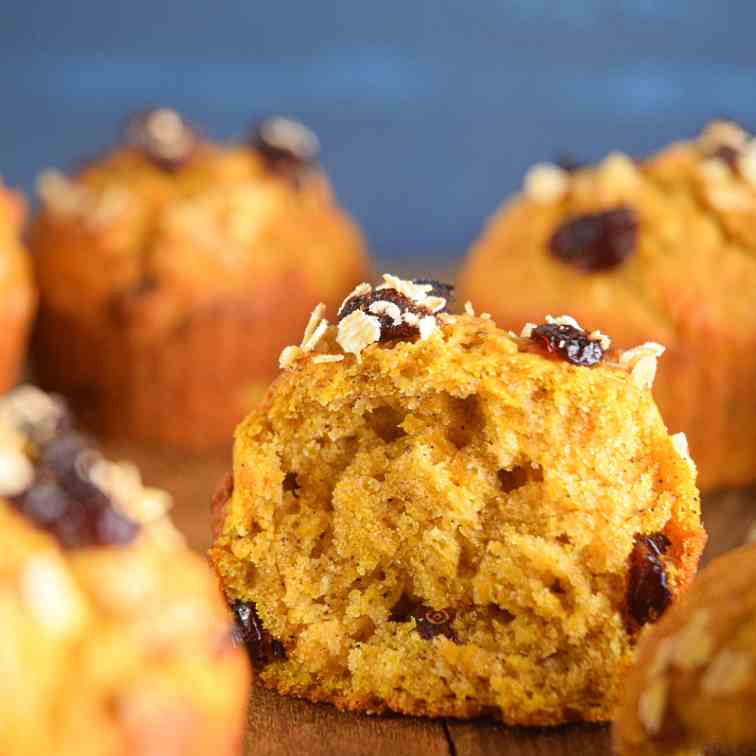 How to Make Pumpkin Muffins