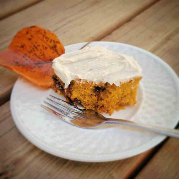 Pumpkin Chocolate Chip Bars