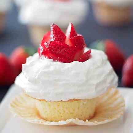 Strawberry Shortcake Cupcakes