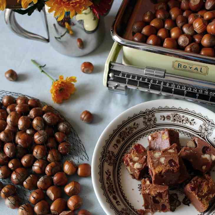 Hazelnut & Gingernut Fridge Cake