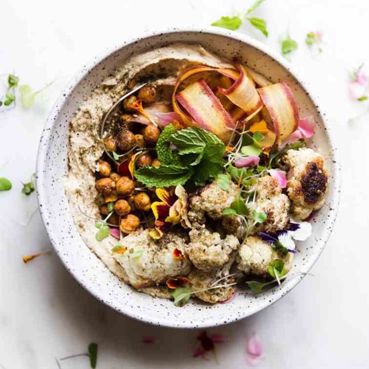 Roasted Cauliflower and Hummus Bowl