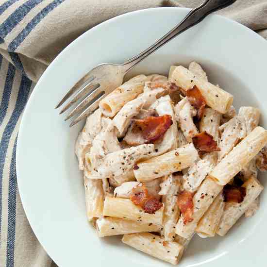 Creamy Chicken Bacon Pasta