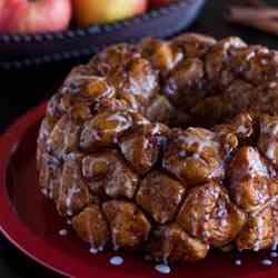 Apple Fritter Monkey Bread