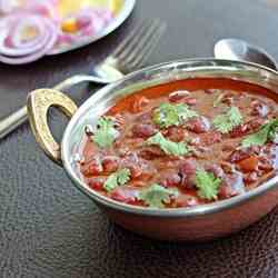 Rajma Masala (Spicy red kidney beans)