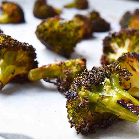 Crispy And Cheesy Roasted Broccoli