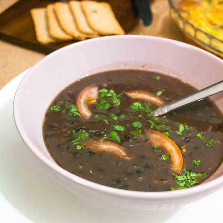 Slow Cooker Black Bean Soup